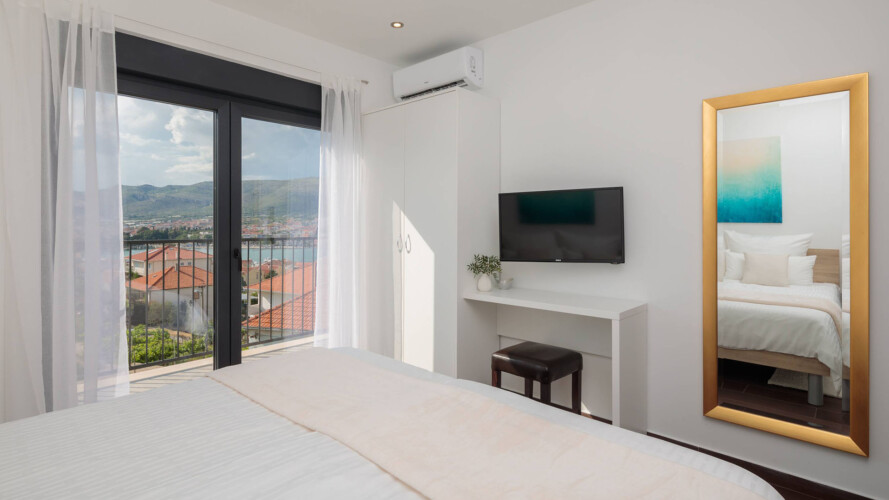 villa-salt-trogir-10pax