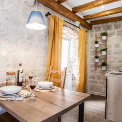 studio-lucia-trogir-center-2pax