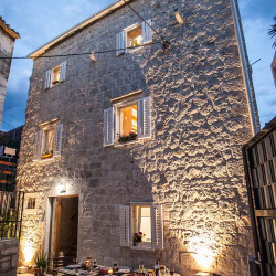 townhouse-lucia-trogir-center-8pax