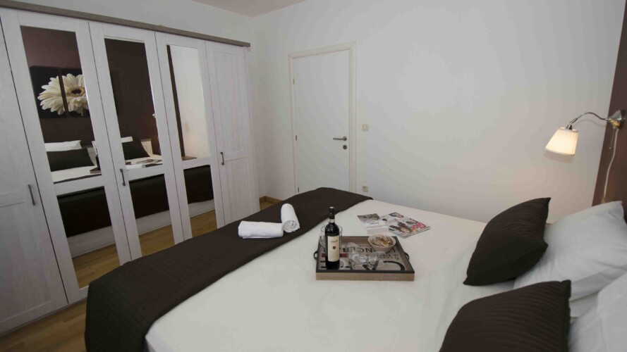 mala beach okrug gornji apartment 4pax (12)