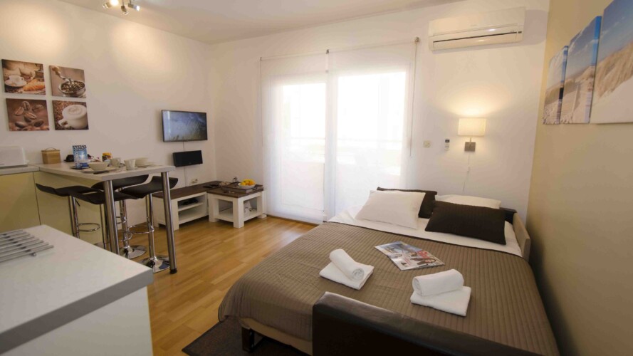 mala beach okrug gornji apartment 4pax (9)