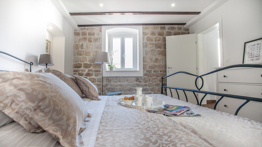 townhouse-tinel-longo-trogir-8pax