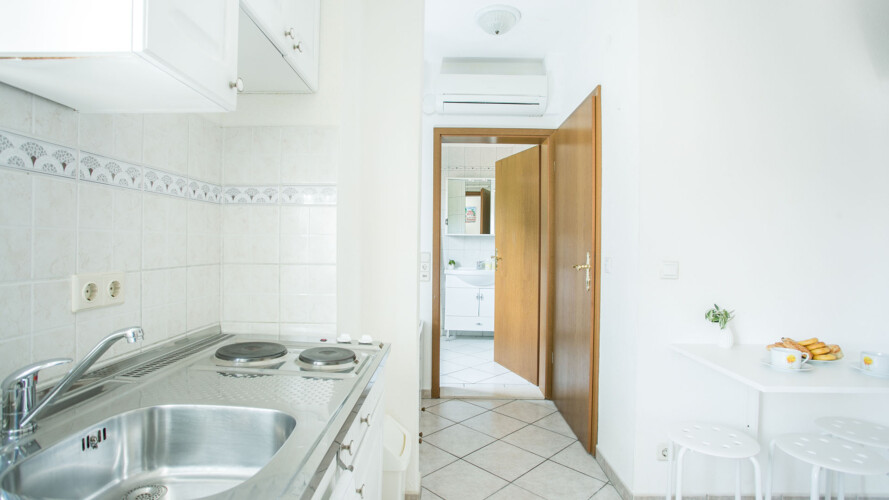 apartment lovric studio 2pax okrug gornji 8