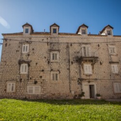 lofted studio bnb trogir 3pax 5