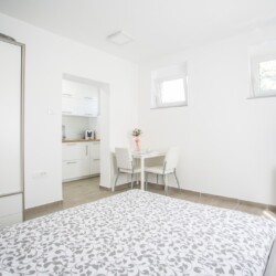 modern living sani trogir 2pax 22