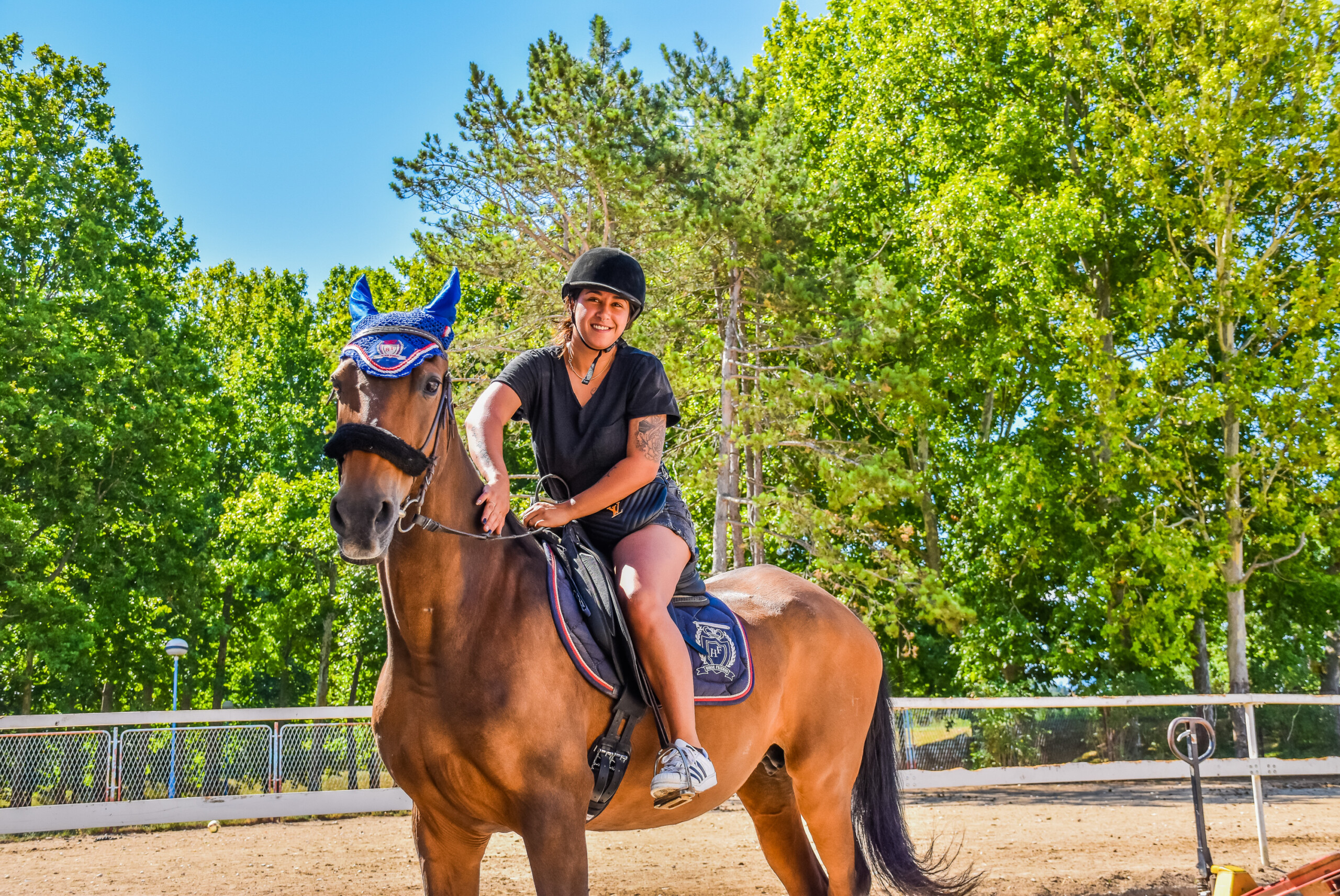 Horse riding 2