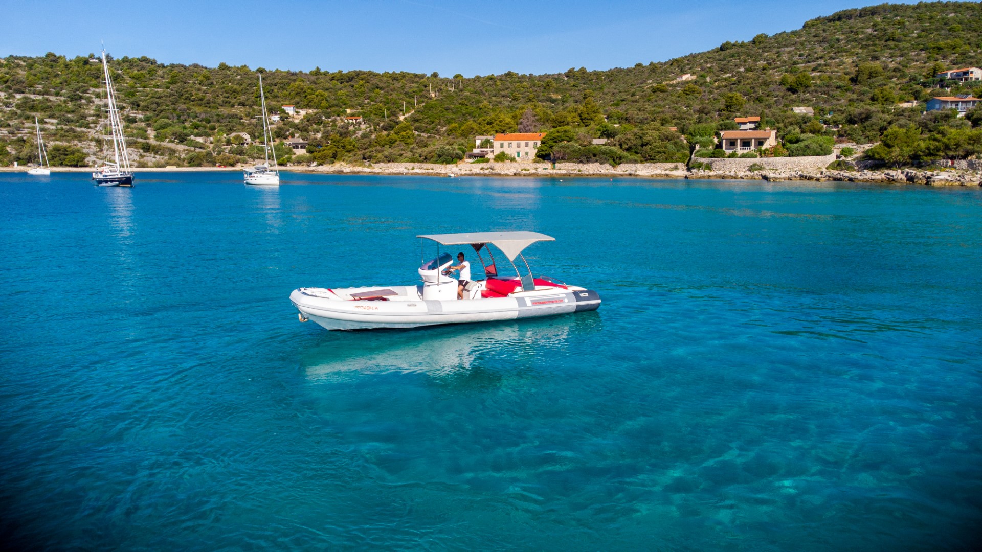 blue lagoon trogir speedboat trip