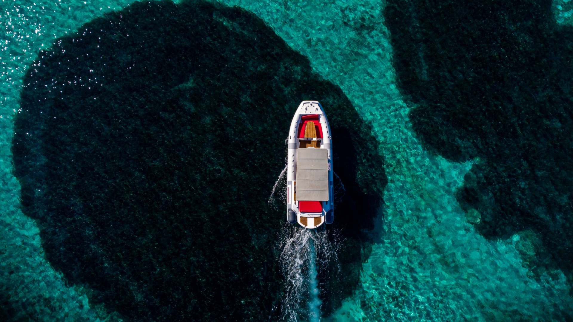 blue lagoon trogir speedboat trip