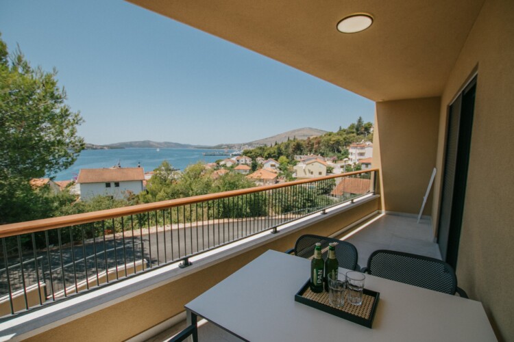 oleander-urban-suites-trogir-sea-view