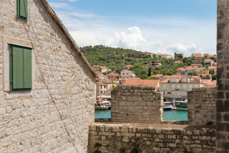 villa lino in the heart of old town trogir pic 9